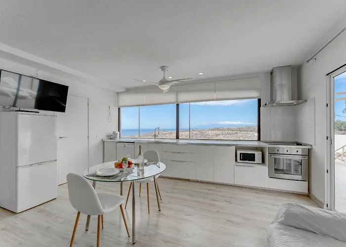 Апартаменты Amazing View Penthouse Huge Private Terrace Кальяо-Сальвахе