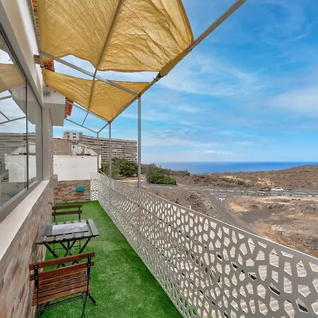 Amazing View Penthouse Huge Private Terrace Appartamento *